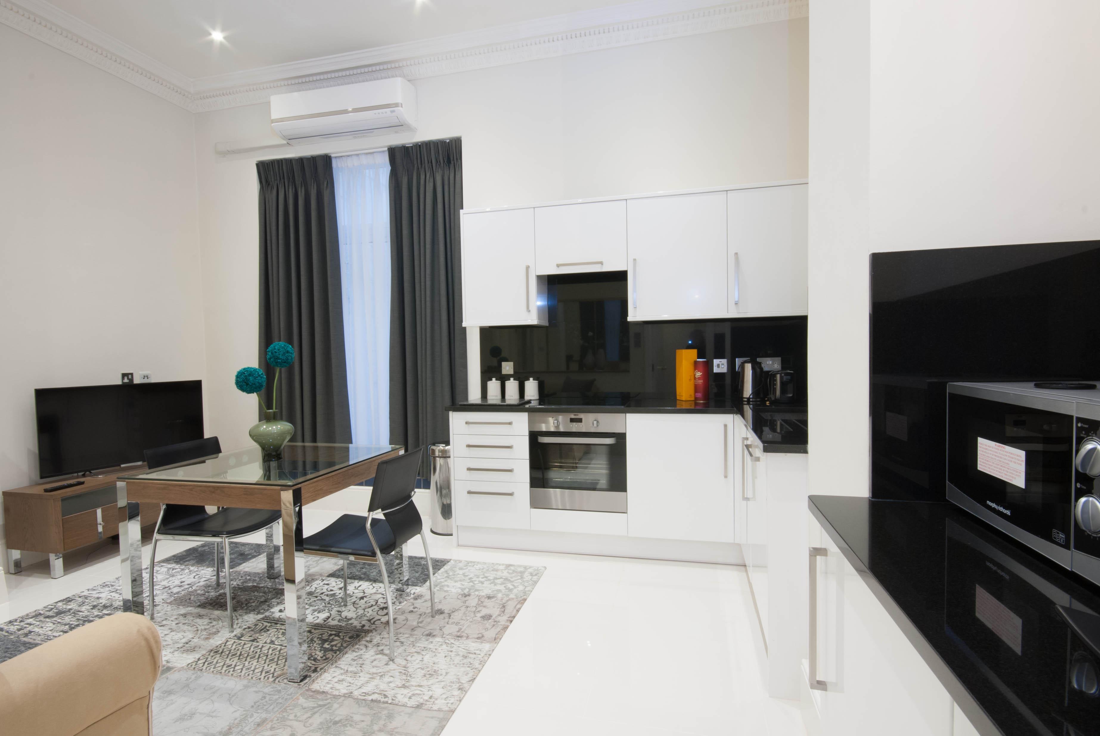 Queensgate Court Londra Dış mekan fotoğraf